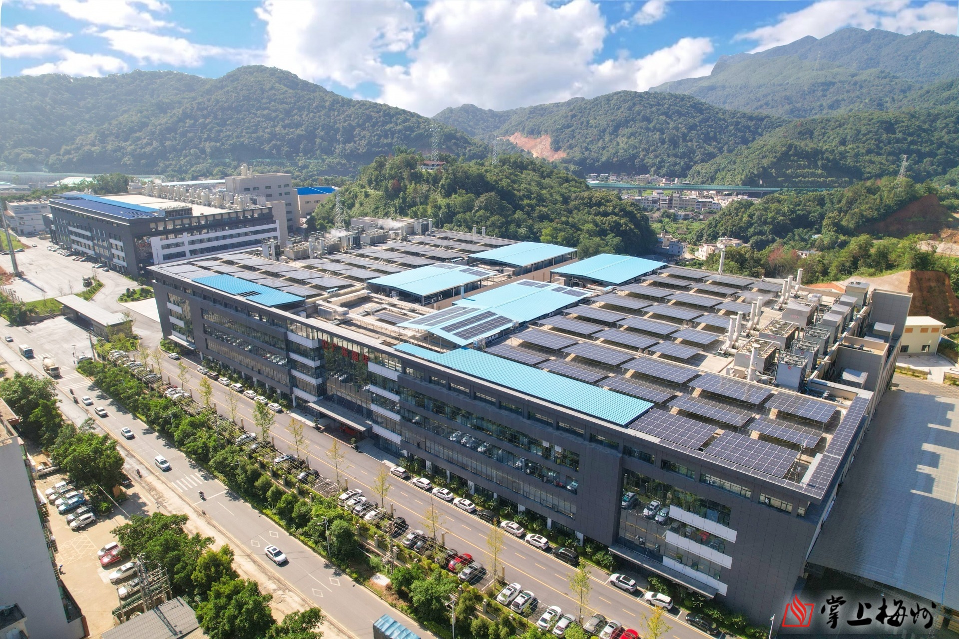深耕铜箔创佳绩 向“新”而行促蝶变——记全国工业和信息化系统先进集体广东开云手机网页_开云（中国）
电子科技有限公司